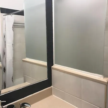 T2 Front De Piscine Parking Terrasse Du Samedi Au Samedi Juillet Aout 2026 *