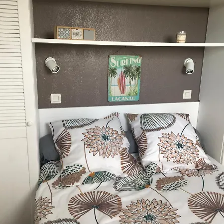 T2 Front De Piscine Parking Terrasse Du Samedi Au Samedi Juillet Aout 2026 아파트